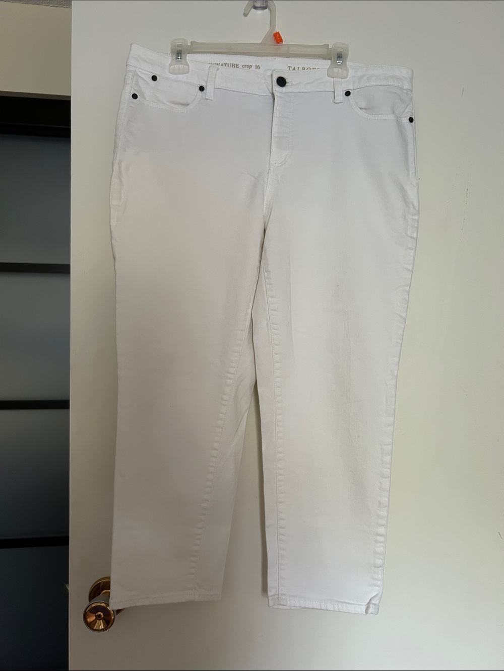 Talbots White Ankle Cropped Straight Jeans